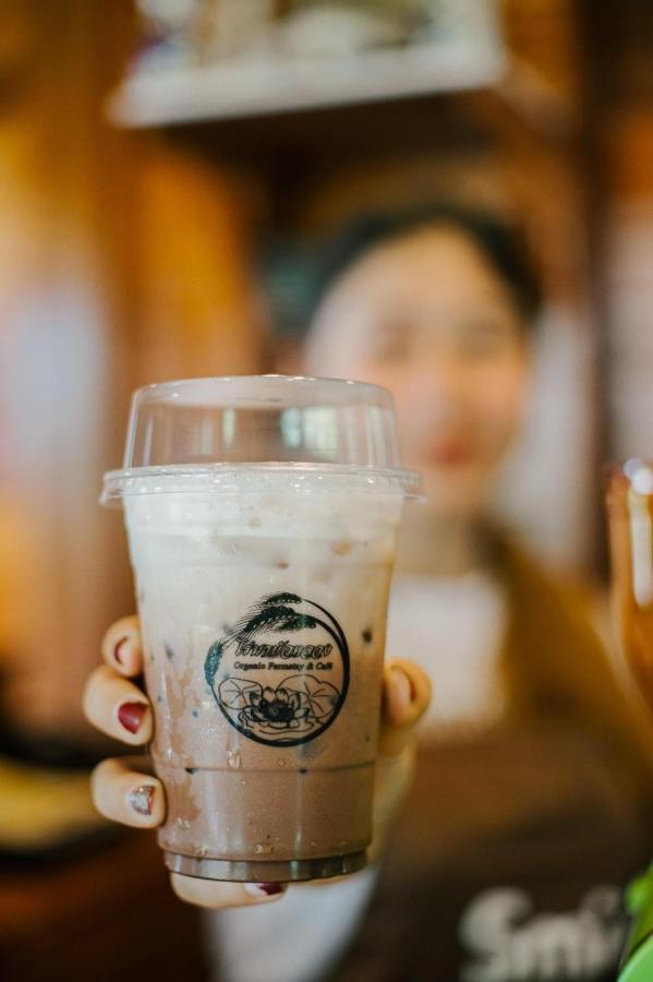 ไร่นาบัวหลวง คาเฟ่ & ฟาร์มสเตย์ Raina Bualuang Cafe & Farm Stay Ban Na No 외부 사진